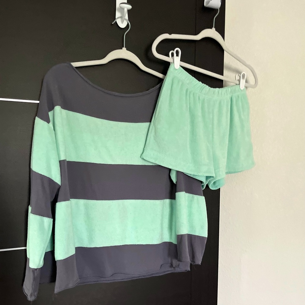 UO Striped Lounge Set - M